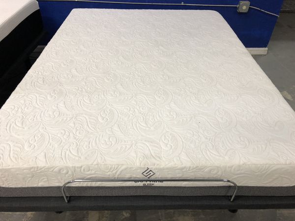 Memory Foam Mattress (Floor Model) for Sale in Ocala, FL ...