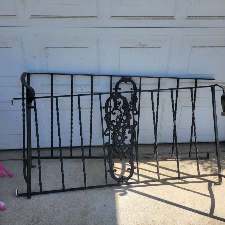 Beautiful rail/ fence