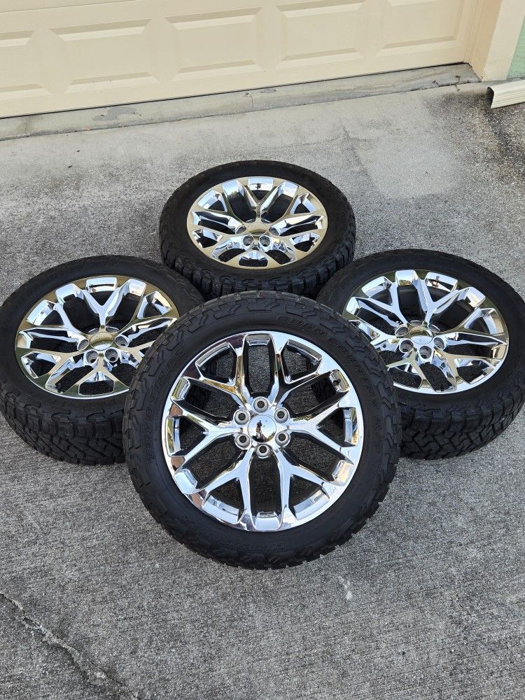(4) 22 Inch OEM Factory Stock GM Wheels Rims Chevy 285/50r22 Toyo Tires 6x5.5 6x139.7 GMC Silverado Tahoe Dodge Ram Cadillac Escalade 33 Inch