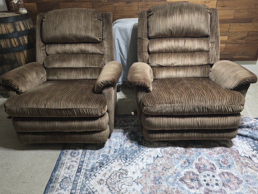 Rocker Reclining Chairs