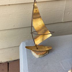 little sailboat decoration 