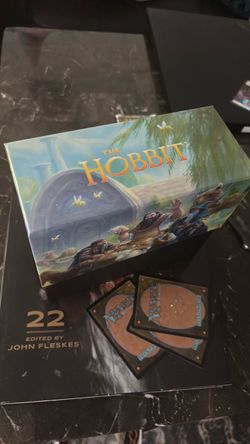 Hobbit gift bundle BOX W/ dice + 6 hobbit packs
