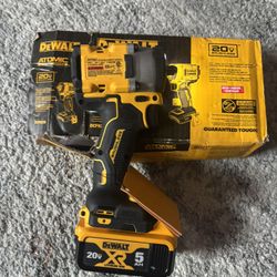 DEWALT 3/8” IMPACT WITH BATTERY NO CHARGER NEW