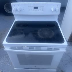 GE Stove