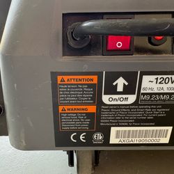 Precor 9.23 Treadmill