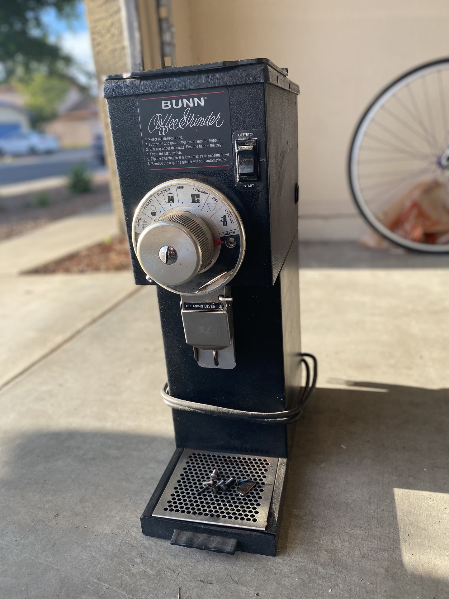 Bunn Coffee Grinder for Sale in Peoria, AZ - OfferUp