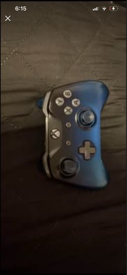 Xbox One blue