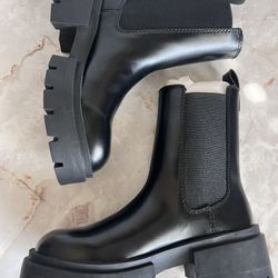 New Chelsea Chunky H&M Black Boots Size 8 W