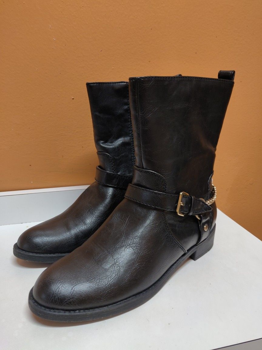 Women's Black Casual Boots