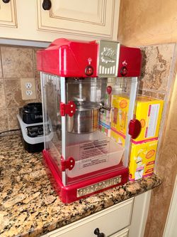 Red Retro Countertop Popcorn Machine