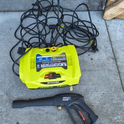 1800 PSI RYOBI Pressure Washer