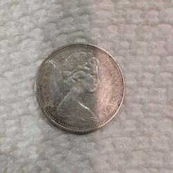 ) Canadian Confederation Centennial Silver Dime 