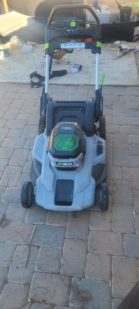 Lawnmower $140