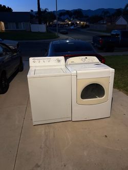 washer and gas dryer (delivery available)