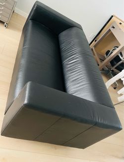 IKEA KLIPPAN (loveseat)