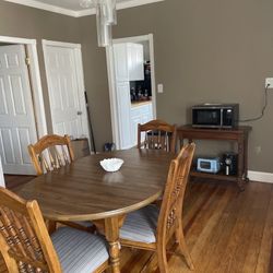 Beautiful  Dinner And Four Chairs 