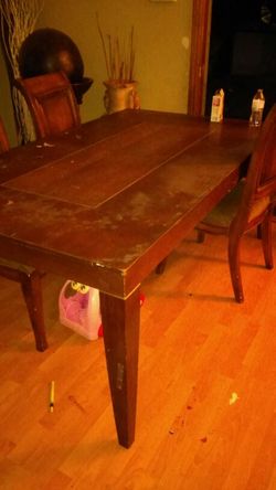 Dinning table
