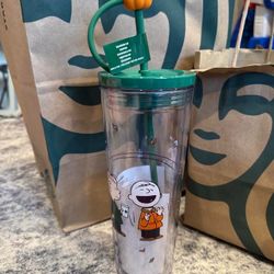 2026 Brand New Authentic Peanuts Snoopy x Starbucks Clear Cup 24oz Tumbler