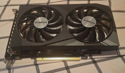 NVIDIA GeForce RTX 3050 GDDR6