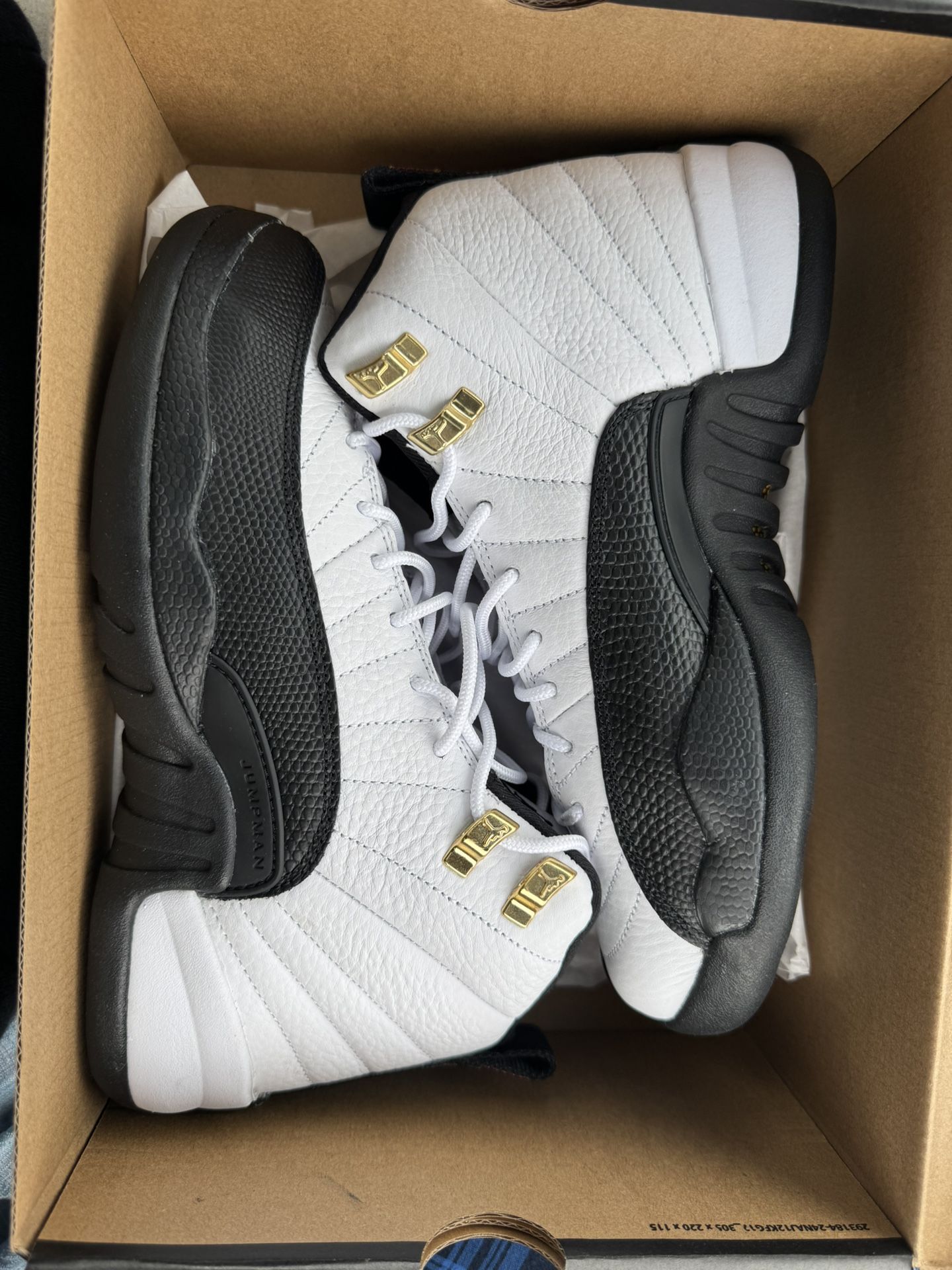 Jordan Retro 12 Taxi