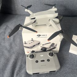 DJI Mini 3 Camera Drone Bundle 