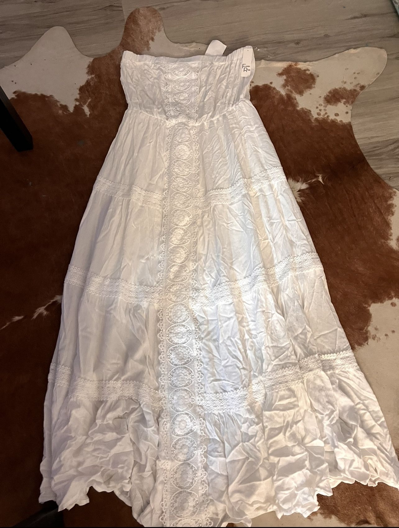 Women’s Xl Strapless White Dress