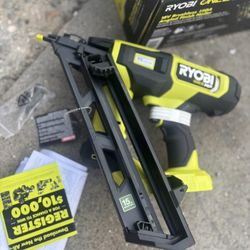 Pistola De Clavos Rioby 