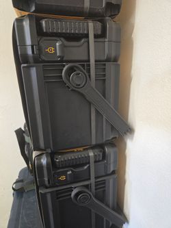 Dewalt flood light