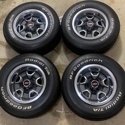 1970s Oldsmobile 14” Rims And Tires