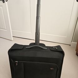 Swiss Army Victorinox Black (approx 22 x 16 x 9) Travel Suit Bag Garment Lugagge - Like New