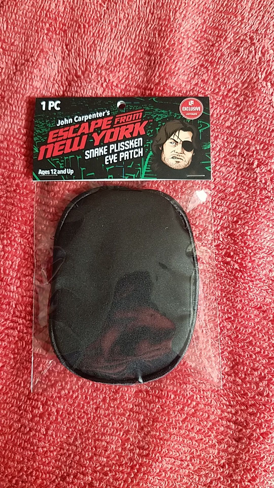 Solid snake eye patch