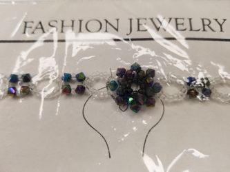 New SUPER CUTE FLOWER CHOKER STRETCHY $5.00