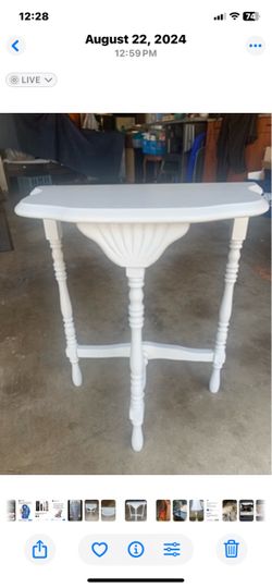 Vintage 1/2 moon Side Table