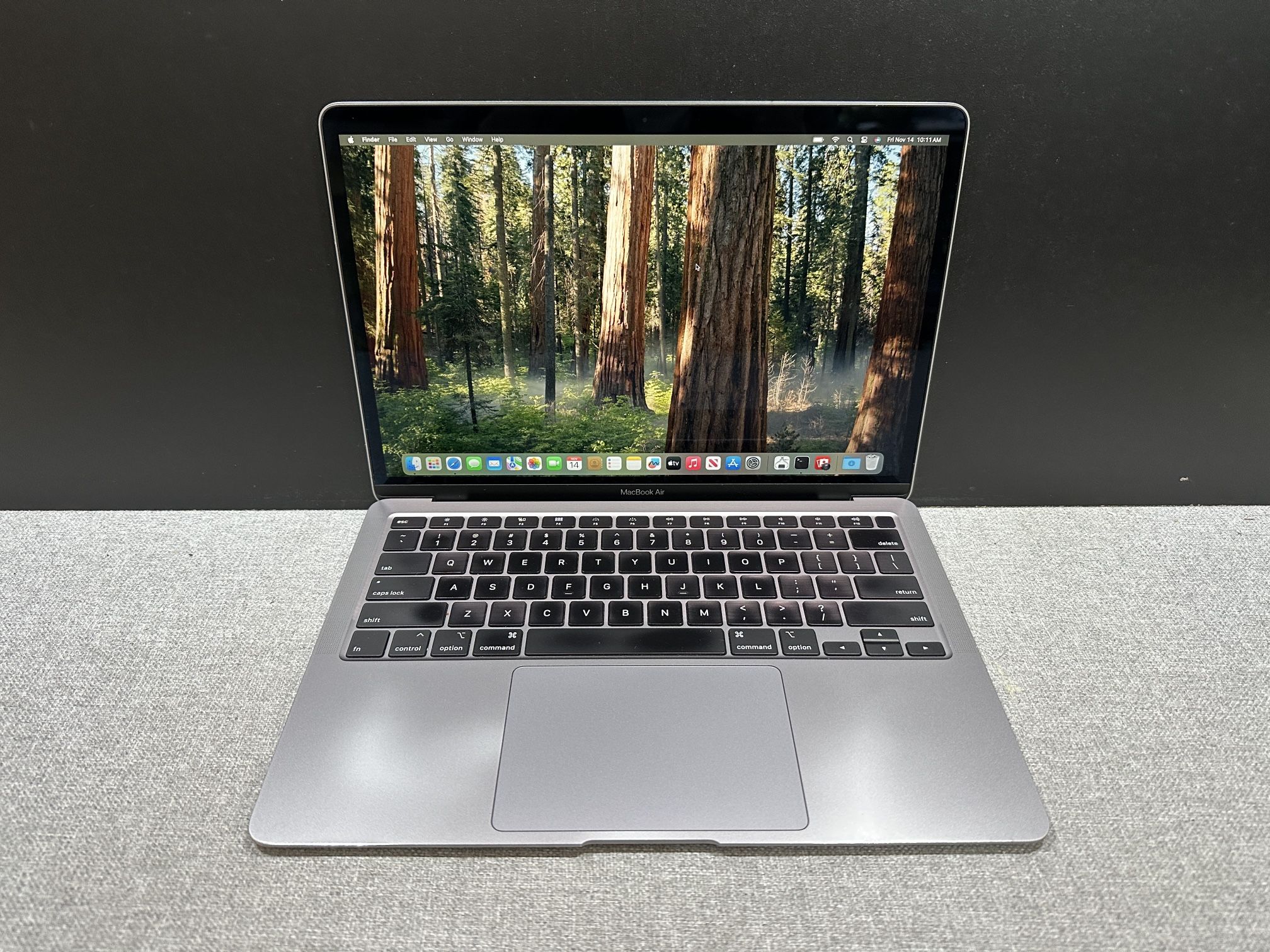 Apple MacBook Retina Air 13" Laptop Gray 2020 1.2GHz i7 8GB 256SSD