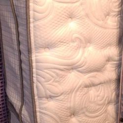 King  Size Mattress 250.00!!! 