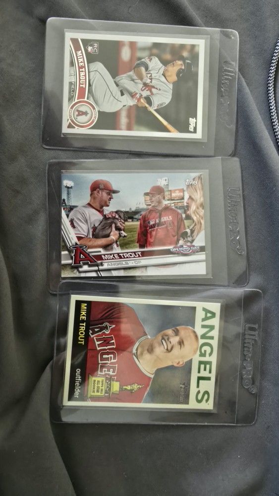 Topps Mike Trout Baseball Cards