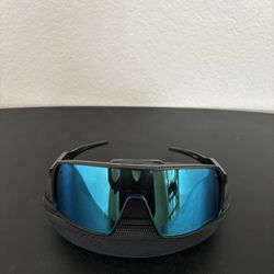 Oakley Sunglasses Black/ Blue Lenses 
