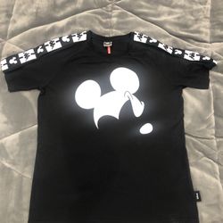 Kappa slim Fit T-shift iconic silhouette of Mickey Mouse
