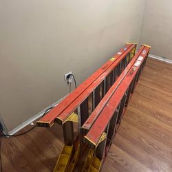2 Werner Ladder 8  Feet 