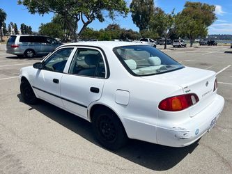 2000 Toyota Corolla CE - Low Miles
