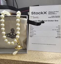 vivienne westwood One Row Pearl Drop Choker for Sale in Rowland