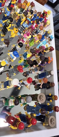 Minnie Lego Figures