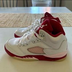 Jordan 5 Boys Mid Top Basketball Sneakers White/Red Lace-Up Rubber Outsole