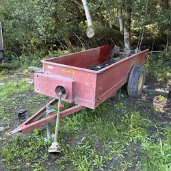 Trailer is spreader works good no problems