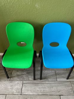 2 small chairs