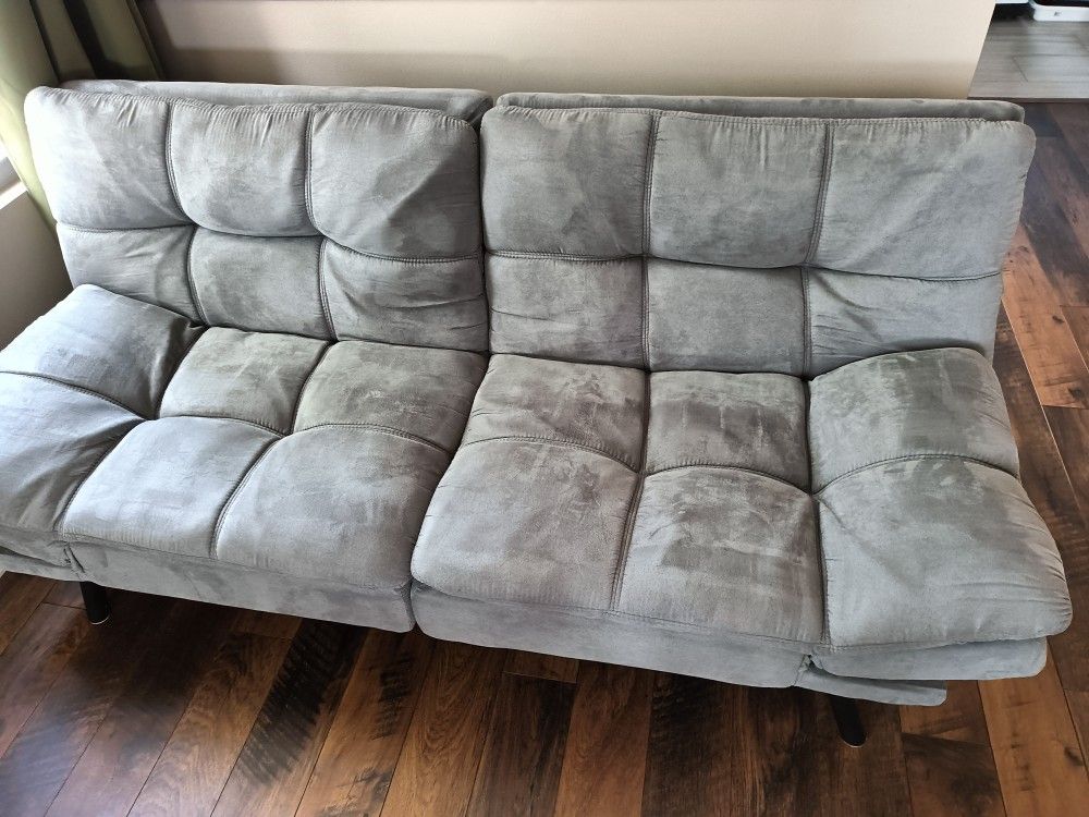 Gray futon