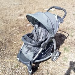 Stroller 