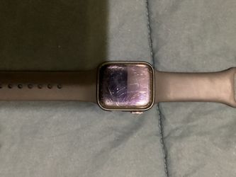 Apple Watch Series 6 40mm gps only black fair condition