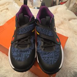 Nike kids sneakers