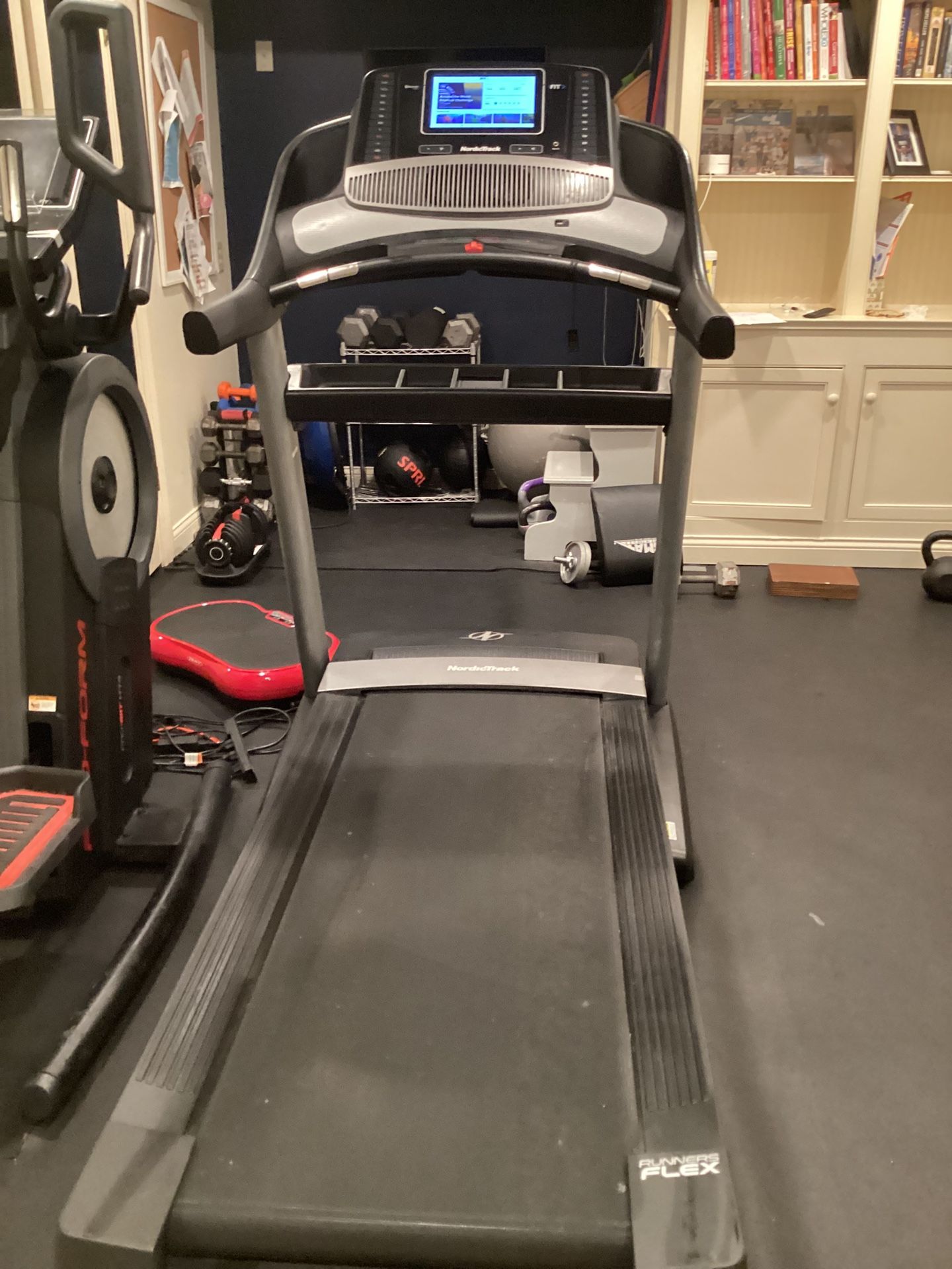 Used NordicTrack Commercial Treadmill 1750 Works Great!